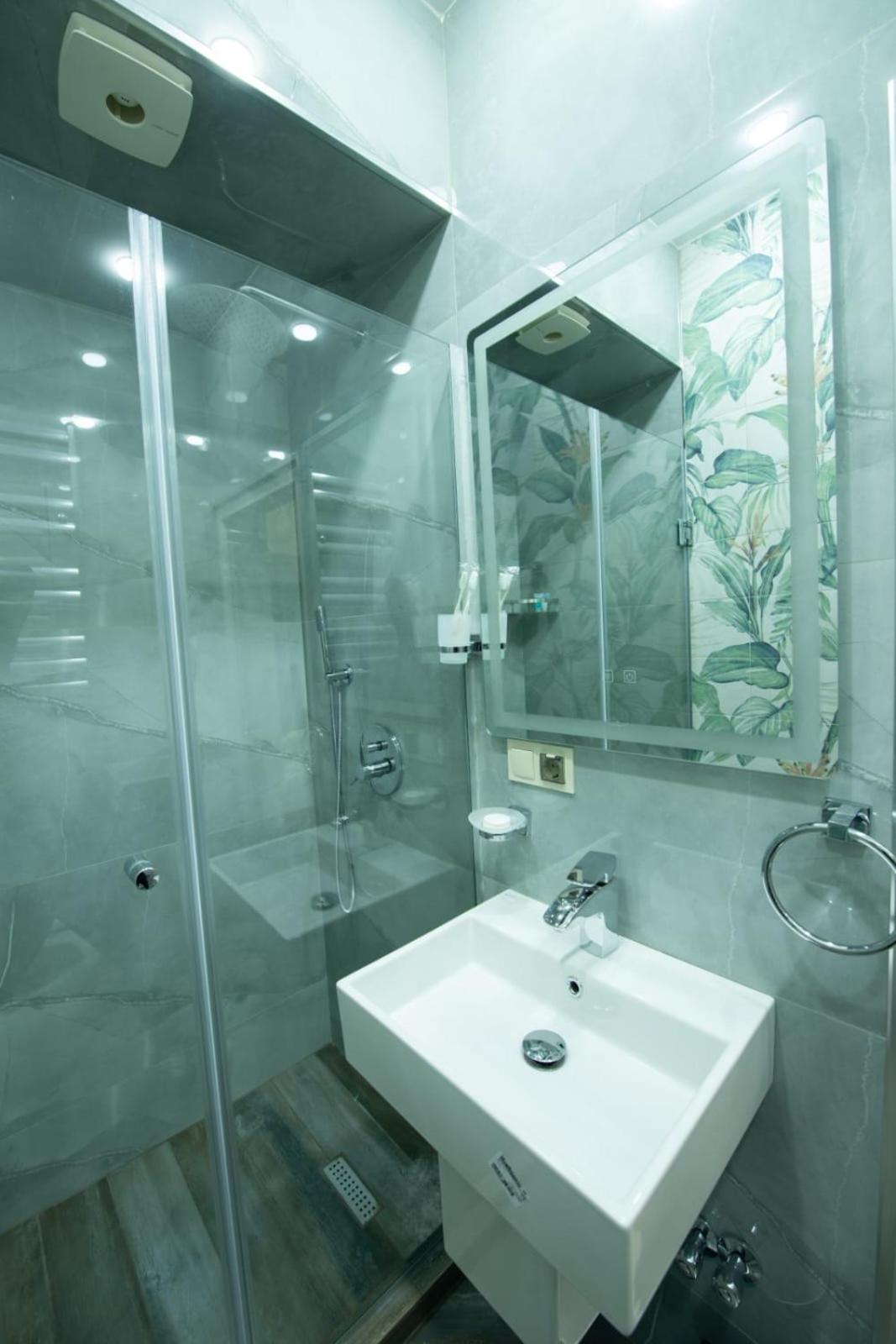טביליסי Marita Hotel מראה חיצוני תמונה
