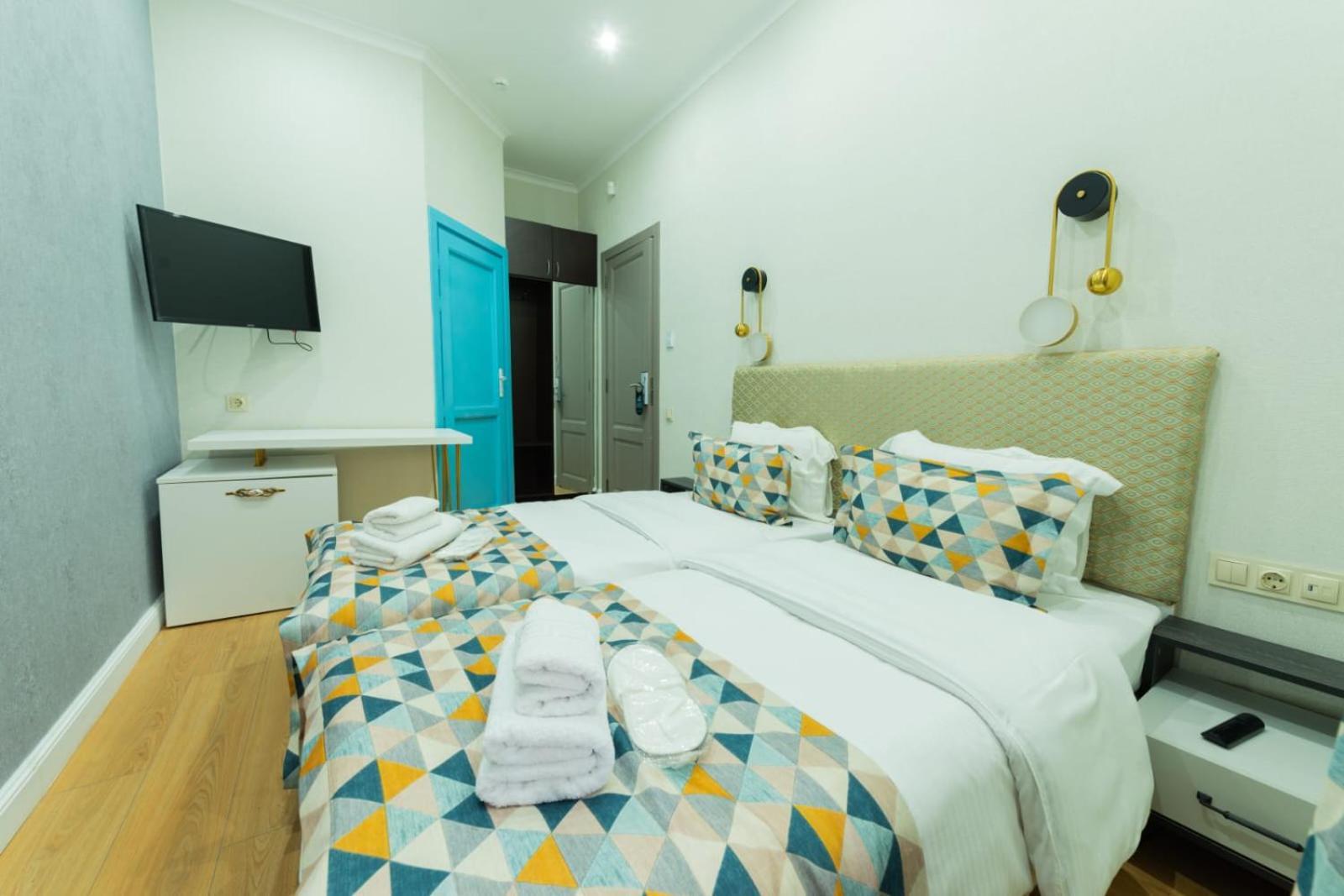 טביליסי Marita Hotel מראה חיצוני תמונה
