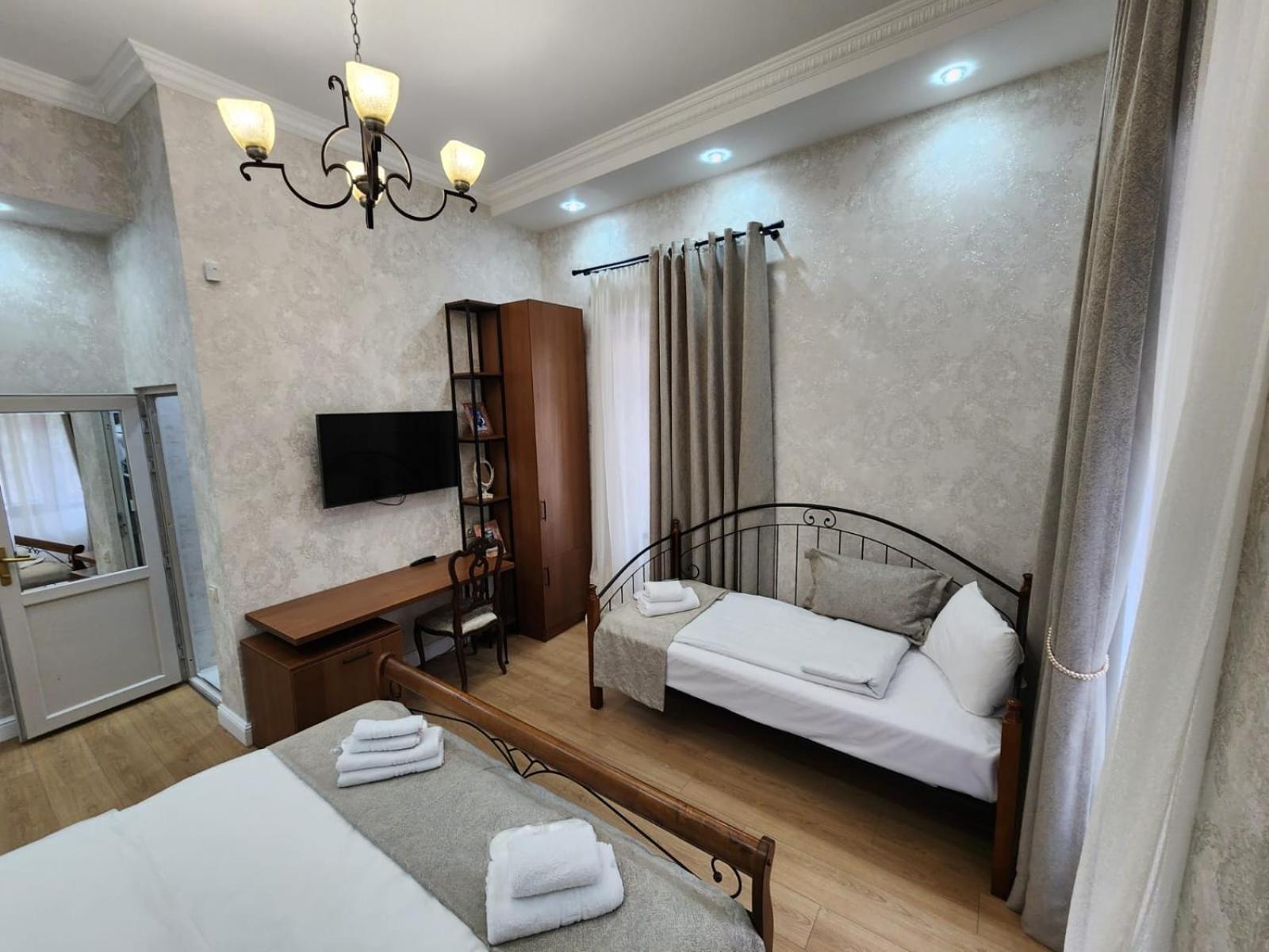 טביליסי Marita Hotel מראה חיצוני תמונה